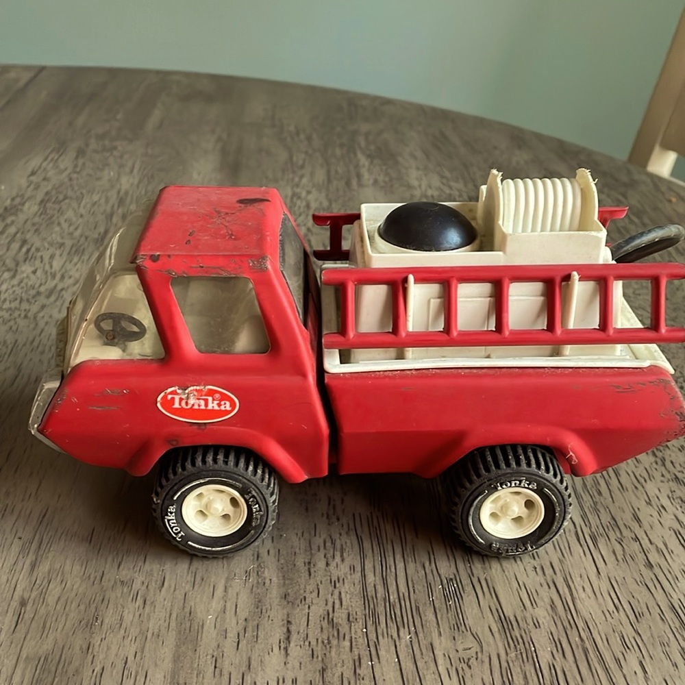 Tonka Fire Pumper 1256 - With Ladders